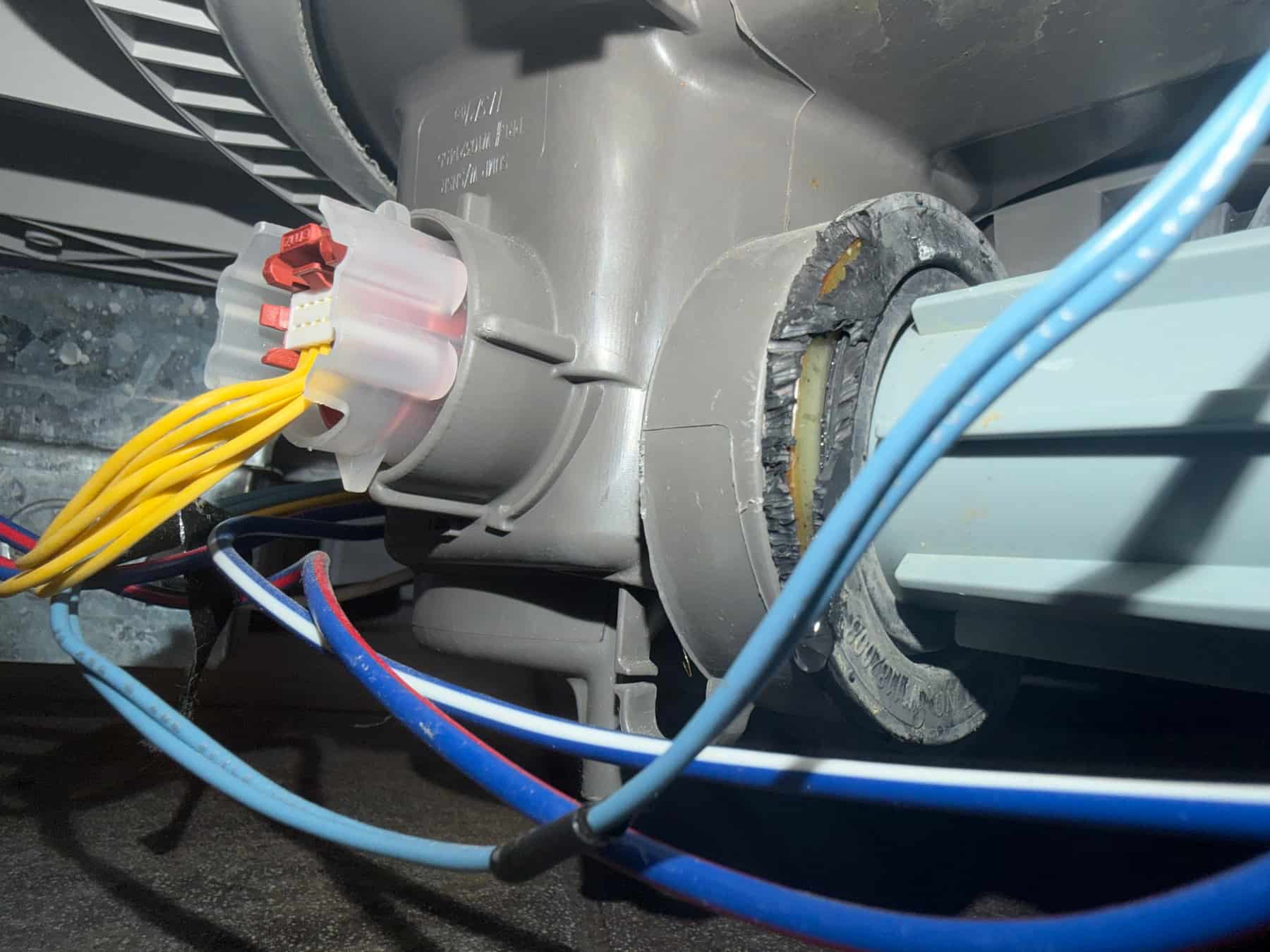 Drain issue repaired, dishwasher working properly in Fall River